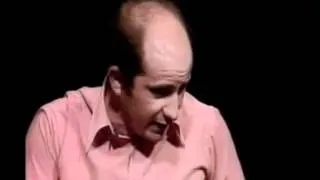 Antonio Albanese-Uomo- Spettacolo teatrale  dal  vivo - 2°parte.mp4