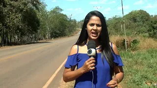 Mulher anda pelada por estrada de Rolim de Moura
