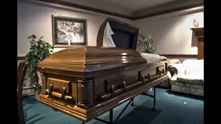 Exploring A Vacant Funeral Home in Niagara Falls, Ontario. Coffins inside!