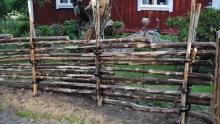 Build Swedish Wooden Fence   Gärdesgård   Schwedischer Holzzaun