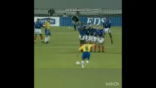 Roberto Carlos best free kick Goal