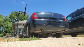 2005 Chrysler 300c 5.7 Hemi Stock Exhaust Cold Start