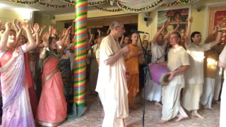 Niranjana Swami – Kirtan in Dnipro, Ukraine – 20-Jul-2017