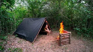 Solo Overnight in the Jungle - Easy Tarp Shelter - Amazing Outdoor Breakfast