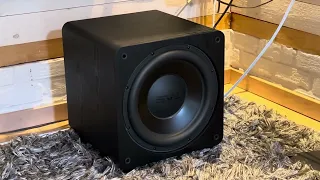 SVS sb3000 ex demo TE KOOP subwoofer svs 13 inch woofer met 18hz laagweergave en 2500w max- 800W RMS