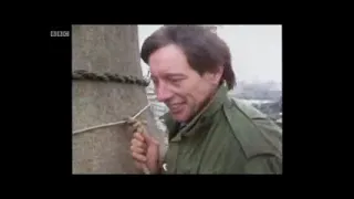 John Noakes - Nelson's Column clean - behind the scenes.