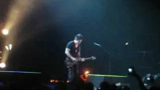 Avenged Sevenfold Live Synyster Gates Guitar Jam