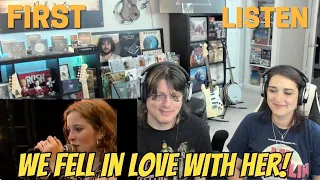 ANNEKE VAN GIERSBERGEN: Strange Machines / Take Me Home / Time After Time / Ih-Ah! | COUPLE REACTION