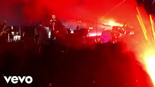 Kasabian - Fire (live in leicester)