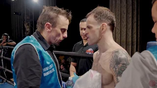 Jonny Lee Miller Debut Muay Thai Fight