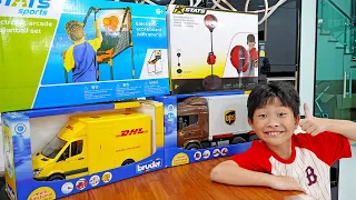 New toy cars and playsets - play and have fun with kids