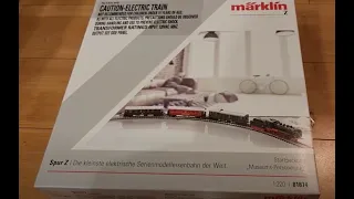 Marklin 81874 Z Scale Starter Set Unboxing Miniature Model Trains (1:220)
