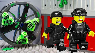 SWAT Survival Zombie Attack - Lego City Zombie Apocalypse | REO Brickfilm