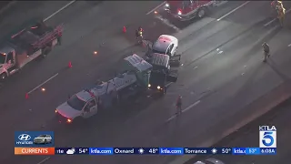 Deadly crash shuts down all but one lane on 101 Freeway in Los Angeles 