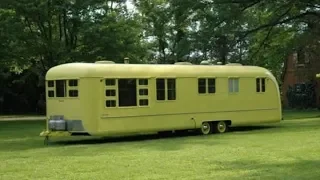 No One Touched This Strange Old Camper Since The 1950s… And There’s A Very Good Reason