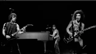JOURNEY - “Turn Around in Tokyo”, Lead Vocals Jonathan Cain w/ Steve Perry - live in Japan 1981