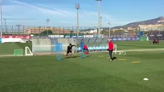 Coutinho first training session with Barcelona