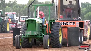 5 Minutes of John Deere Tractor Pulling!!