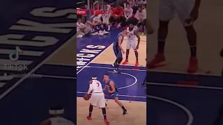 What Makes Carmelo Anthony's Face Up Game So DEADLY & Unguardable #nbashorts