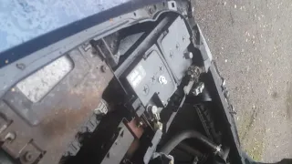 peugeot 607....problème elec ou batterie de secours cachée ??