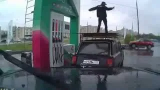 Gas Station Crazy Breakdance