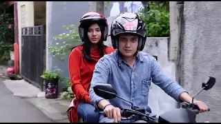 Scene Super Baper Bobby - Zahra (Tukang Ojek Pengkolan)