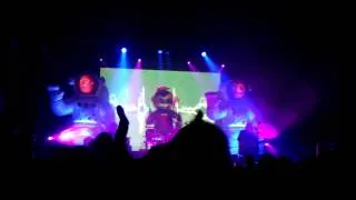 Primus Live Montreal 2011 - The toys go winding down
