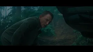 Fight in the forest - No Time To Die 2021 - Bond kills Ash