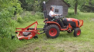 #51 Kubota B2601 Compact Tractor FDR1660 Finish Mower or Bush Hog?