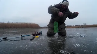 Эта мормышка косит рыбу в безклевье