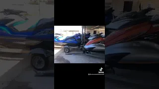 Jet ski