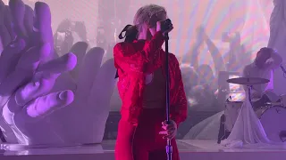 “Dancing On My Own” Robyn Live Hollywood 02.23.19