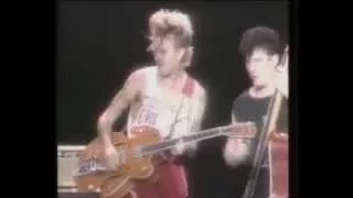 Stray Cats - Stray Cat Strut (live, 1989)