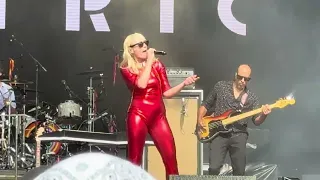 "Breathing Underwater" by Metric at Shakey Knees Festival in Atlanta, GA 5/3/2024