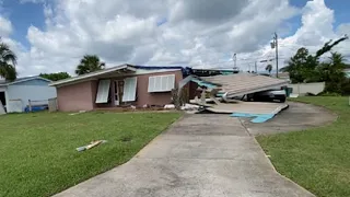 EF-1 Tornado Sets Down Near Satellite Beach, FL