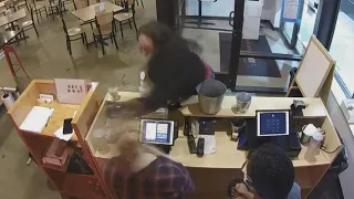 Columbus restaurant owners searching for customer who slapped manager