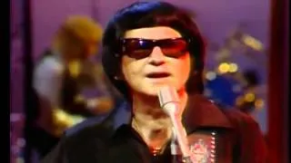 Roy Orbison on SCTV with Eugene Levy, 1981