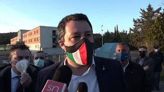 Torture in carcere, Salvini: "Ho visto il video, chiunque può vedere che non c'è violenza"