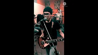 COVER #SUM41 PIECES