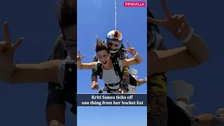 #kritisanon skydives over Palm Jumeirah in #dubai 😍 #shorts