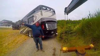 40  FOOT RV STUCK