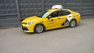 Много мата тоже в комфорт+. Toyota Camry парк Риал такси/StasOnOff