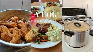 COOK WITH ME | LET'S MAKE SUNDAY LUNCH + CHICKEN + POTATOE SALAD + VEGGIES