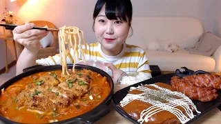 바삭한 돈까스와 돈까스 김치전골 우동사리 소세지 먹방 Pork cutlet Kimchi jeongol Sausage Mukbang Eatingsound