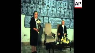 SYND 21-2-74 GOLDA MEIR AGREES IN JERUSALEM TO FORM MINORITY GOVERNMENT