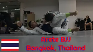 BJJ Rolls - Testing a New Pass - Arete Brazilian Jiu Jitsu, Bangkok, Thailand