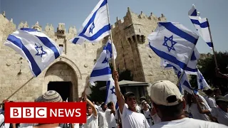 Jerusalem tensions high ahead of Israeli youth Flag March - BBC News