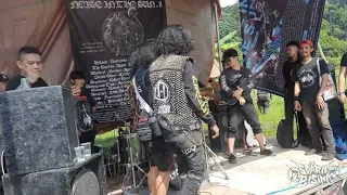 WHET d-beatcrust (gigs kadang-kadang kolektif)