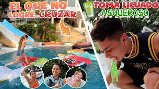 Si no cruzas el puente de inflables tomas un licuado asqueroso 🤢 Cecia Loaiza