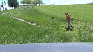 STIHL FS 560 Ditchline Destruction